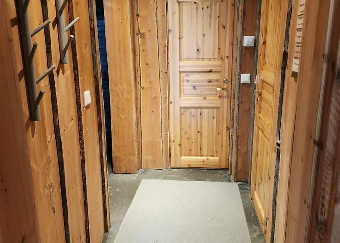 Daire Ahmanpesae Visit *